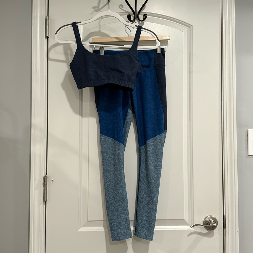 Outdoor Voices Women’s Tech Sweat Leggings and Bra Set Size Small